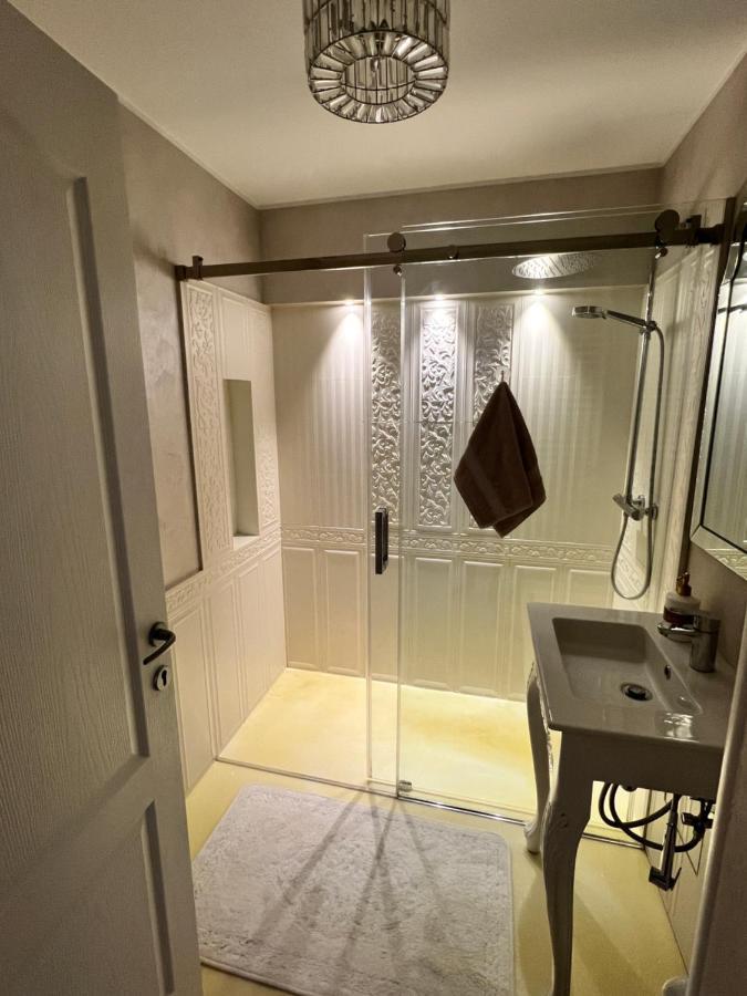 Panoramic M&M Apartment Сучава Экстерьер фото